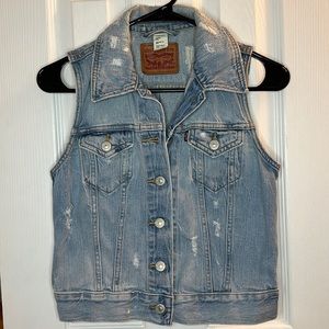 Levi’s Distressed Denim Vest